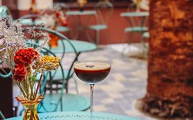 Madame C - Hotel Particulier